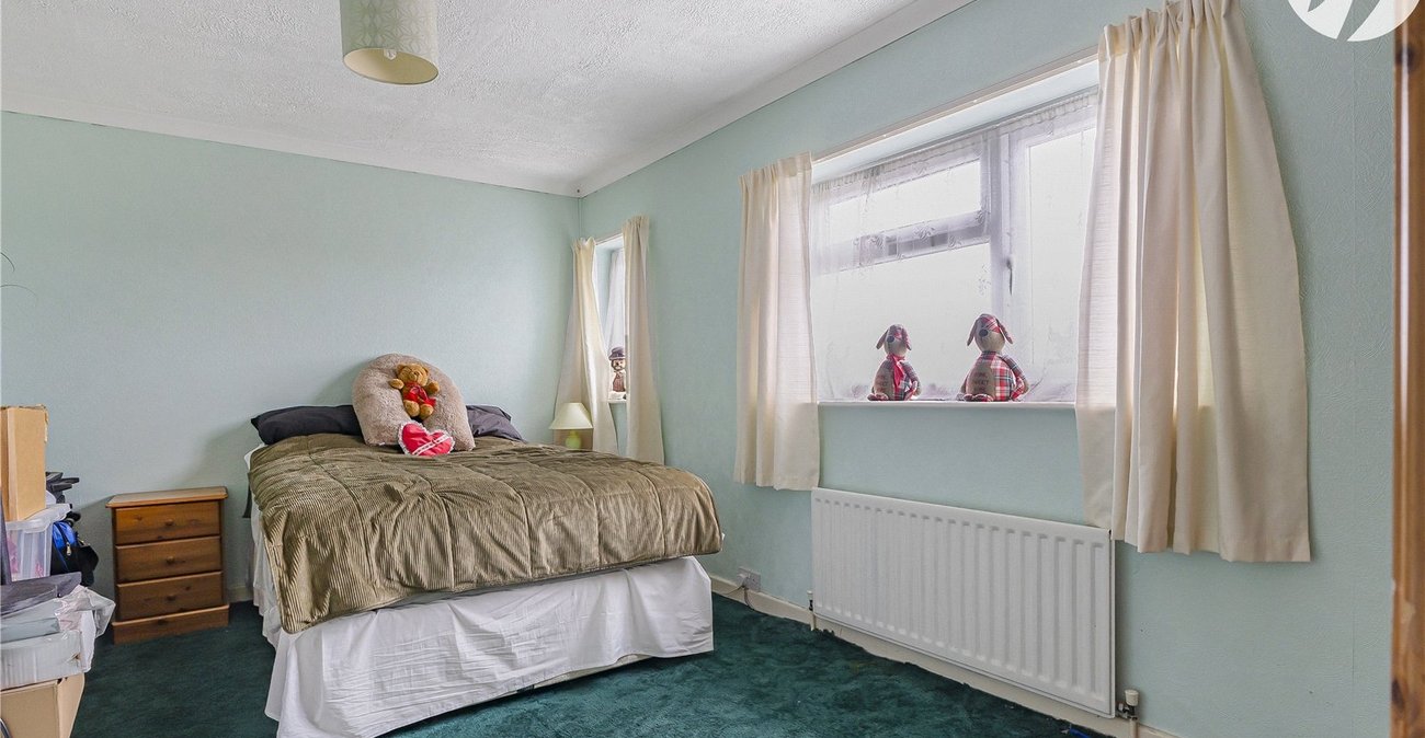 3 bedroom house for sale in Kent | Robinson Jackson