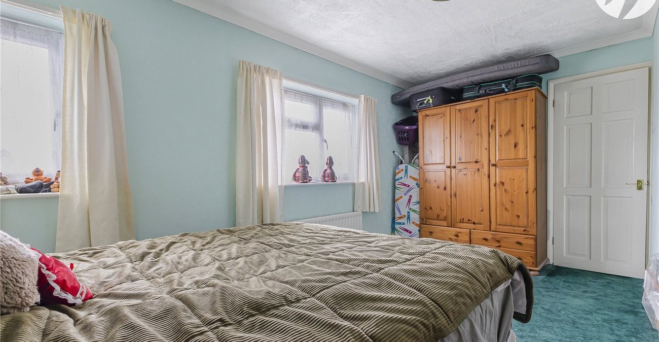 3 bedroom house for sale in Kent | Robinson Jackson