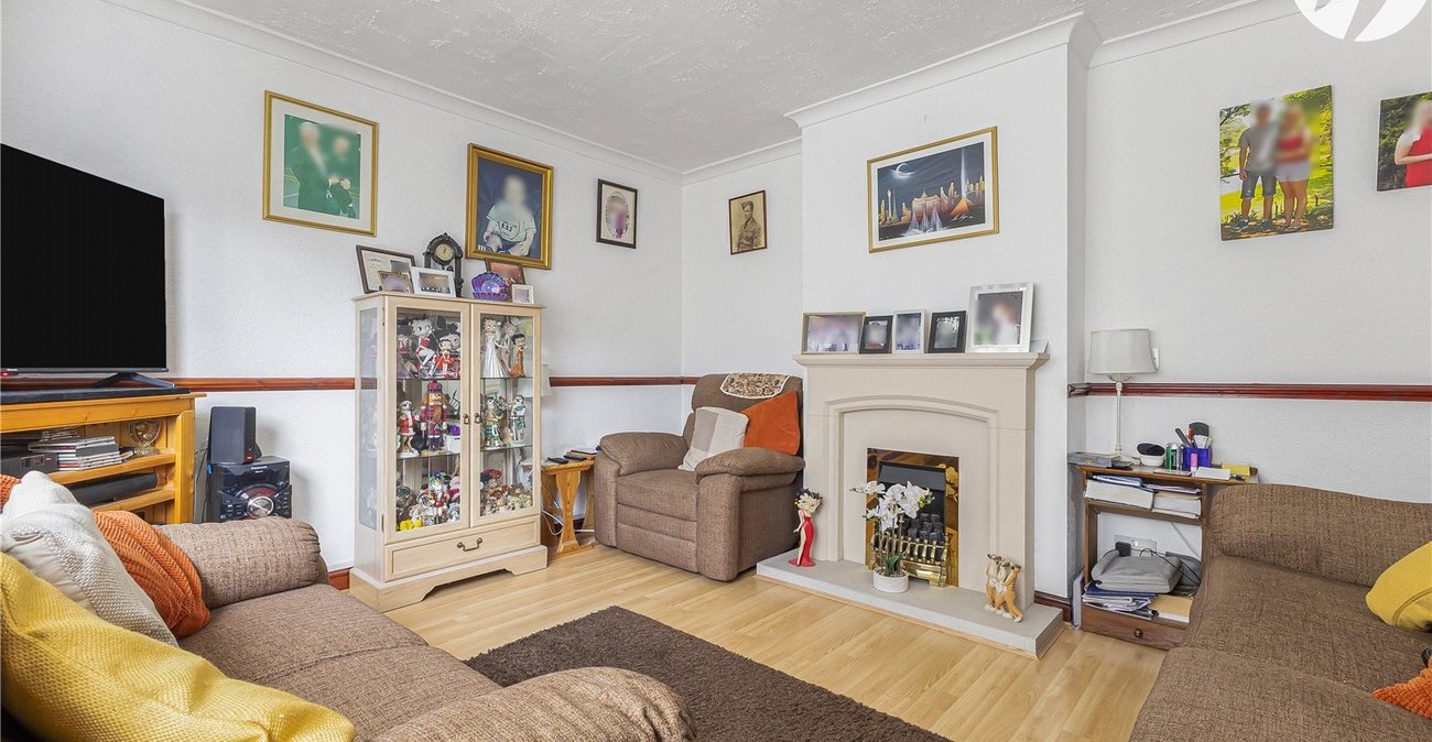 3 bedroom house for sale in Kent | Robinson Jackson