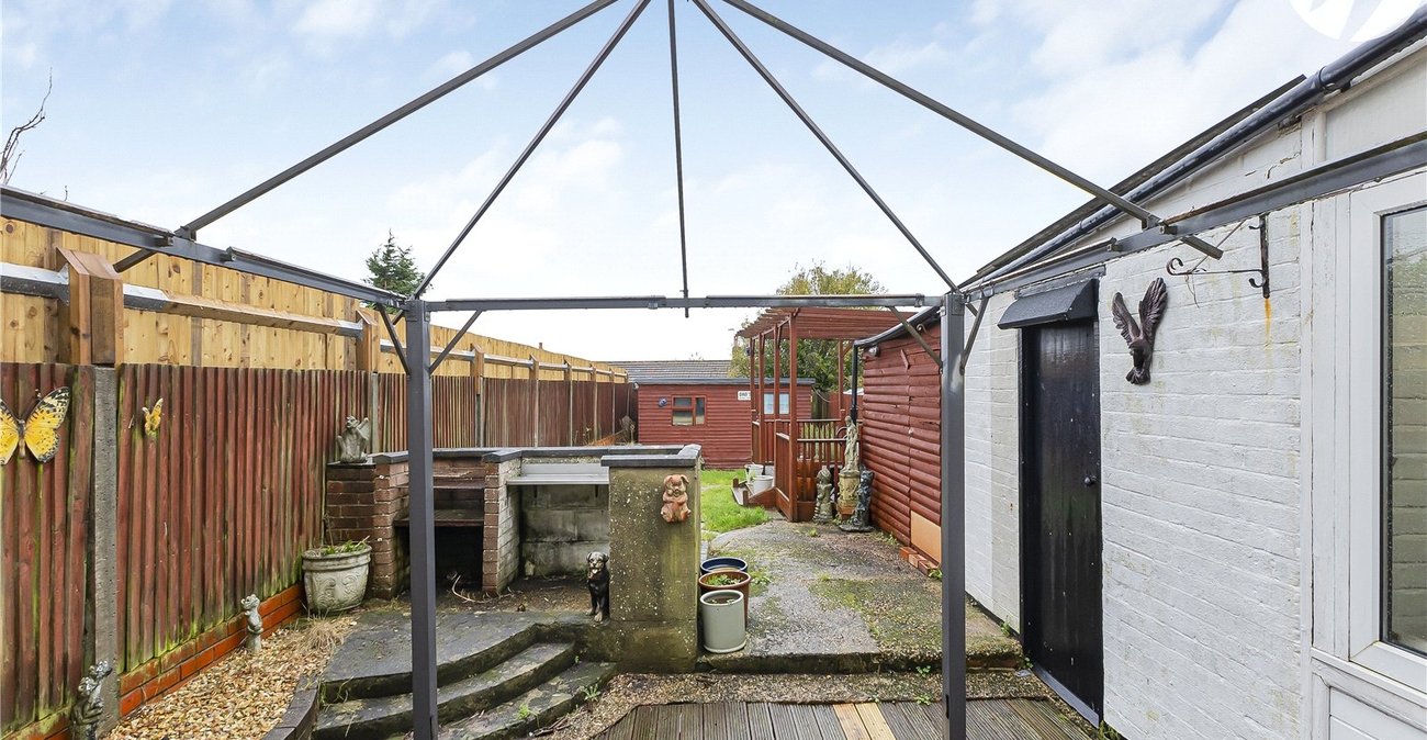 3 bedroom house for sale in Kent | Robinson Jackson