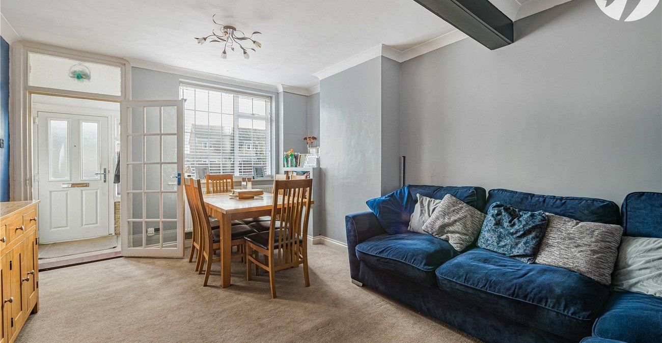 2 bedroom house for sale in Swanley | Robinson Jackson