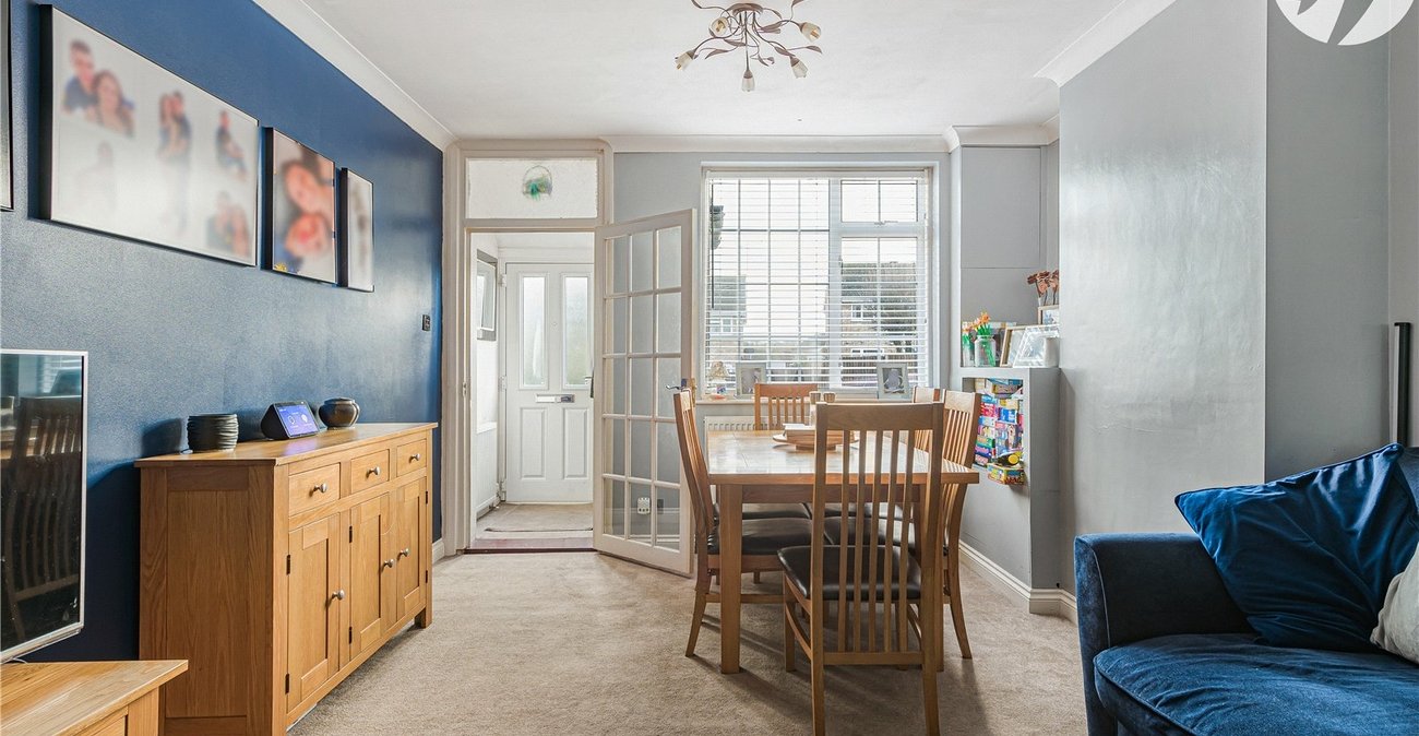 2 bedroom house for sale in Swanley | Robinson Jackson