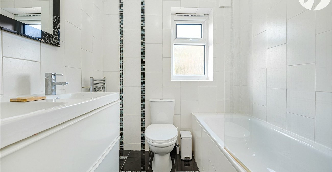 2 bedroom house for sale in Swanley | Robinson Jackson