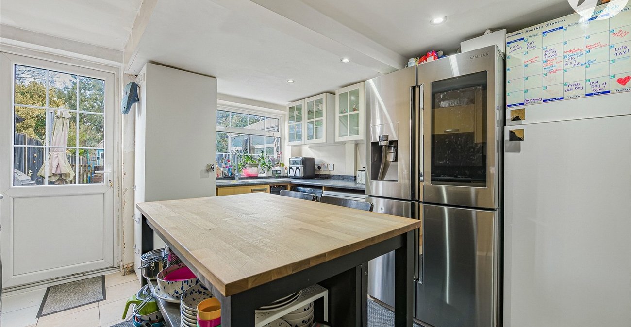 2 bedroom house for sale in Swanley | Robinson Jackson