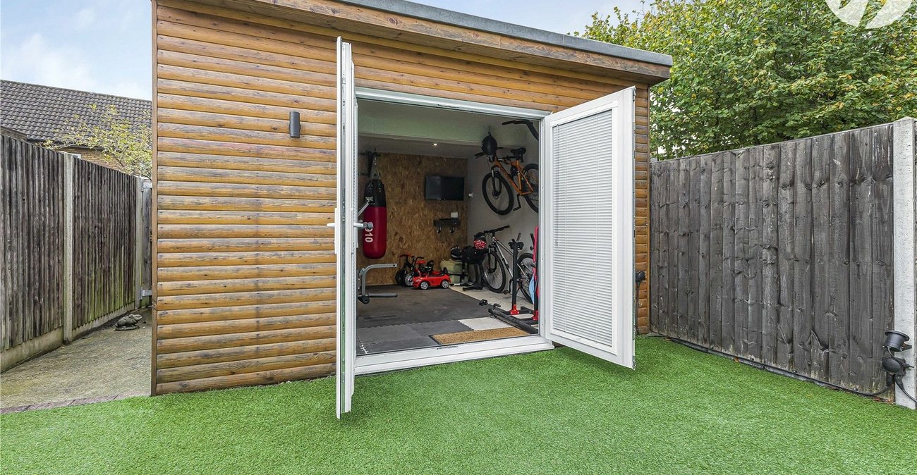 3 bedroom house for sale in Swanley | Robinson Jackson