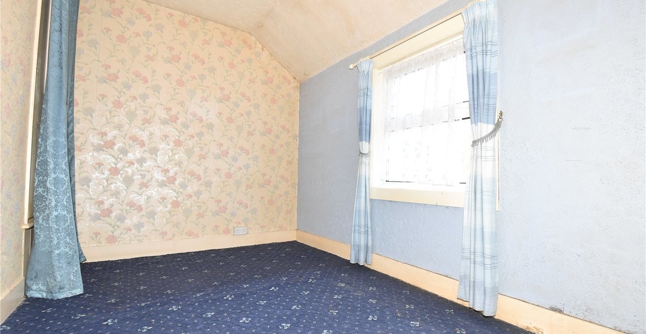 2 bedroom house for sale in Swanley | Robinson Jackson