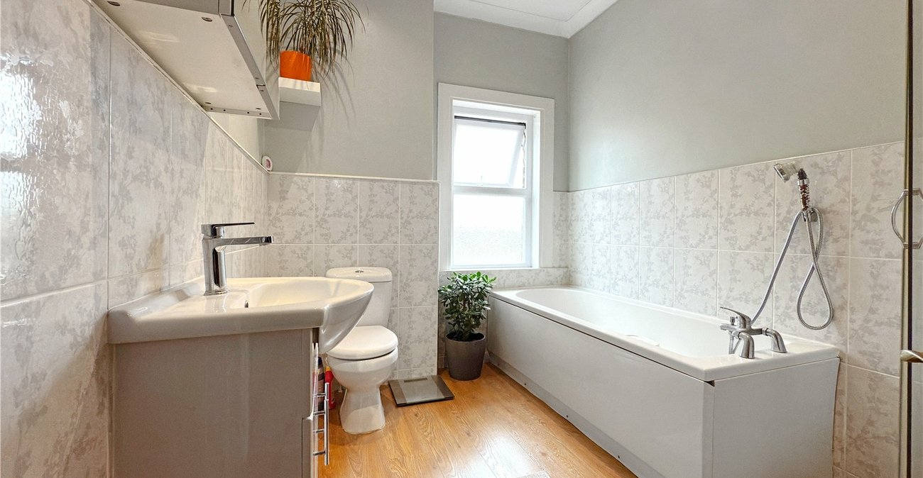 2 bedroom house for sale in Swanley | Robinson Jackson