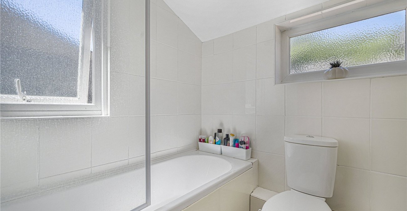 2 bedroom house for sale in Swanley | Robinson Jackson