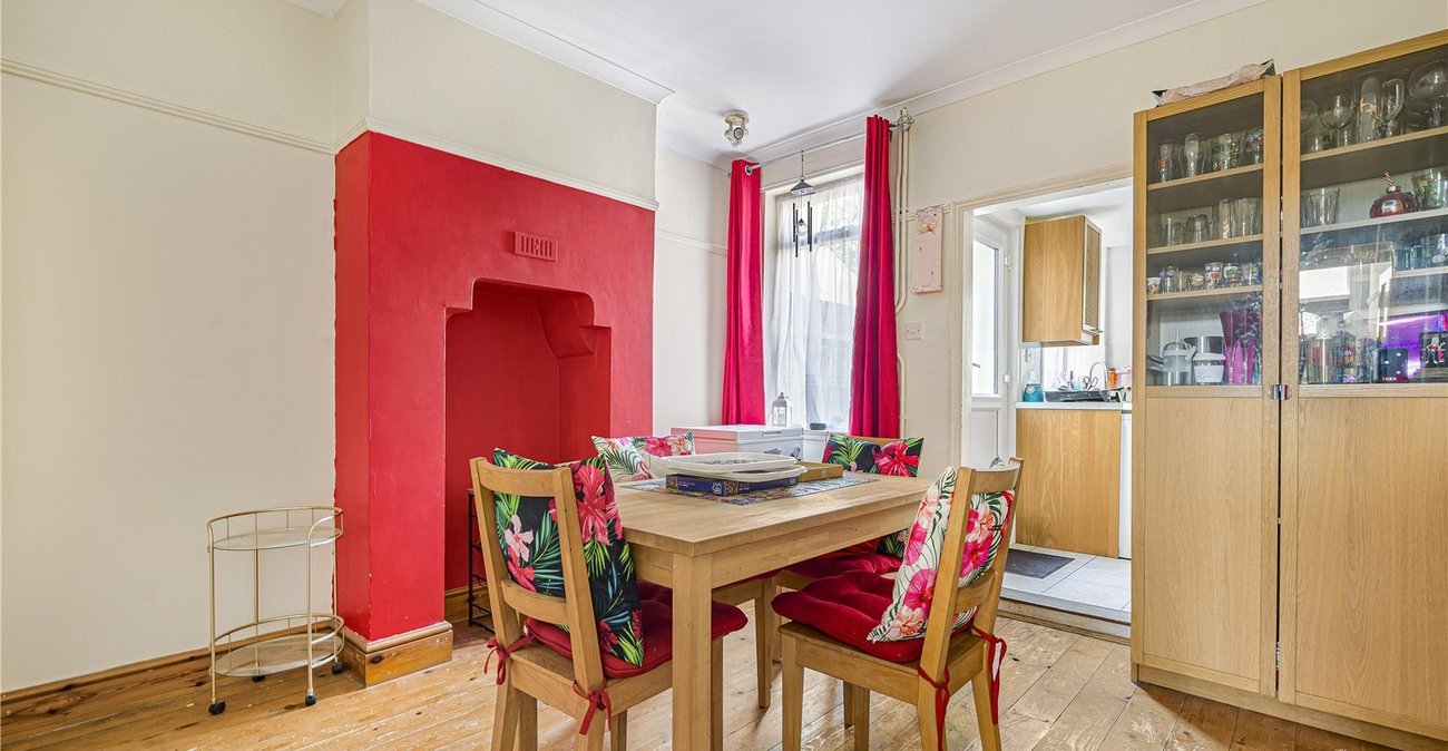 2 bedroom house for sale in Swanley | Robinson Jackson