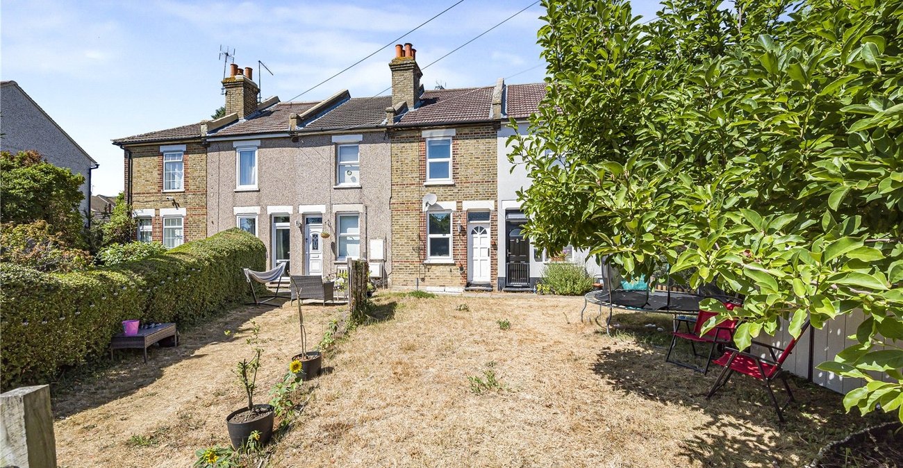 2 bedroom house for sale in Swanley | Robinson Jackson