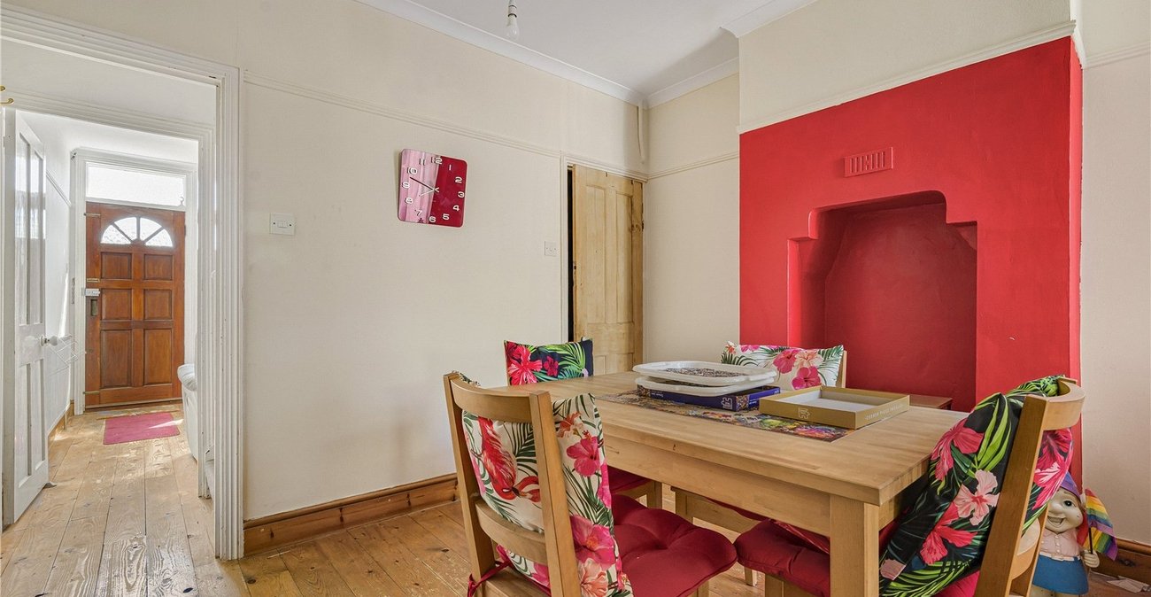 2 bedroom house for sale in Swanley | Robinson Jackson