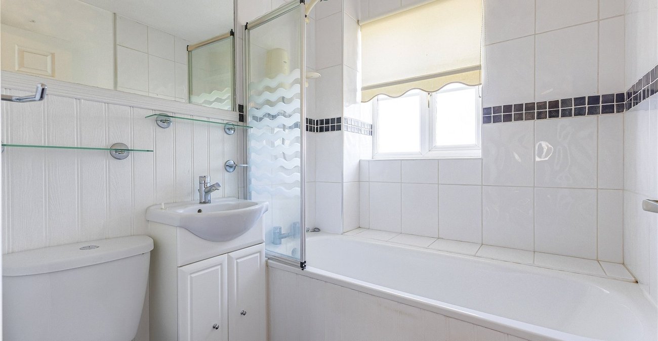 2 bedroom house for sale in Swanley | Robinson Jackson