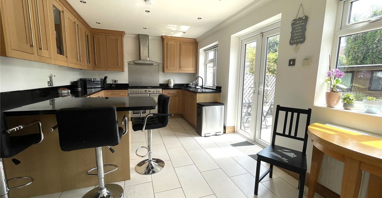 4 bedroom house for sale in Welling | Robinson Jackson