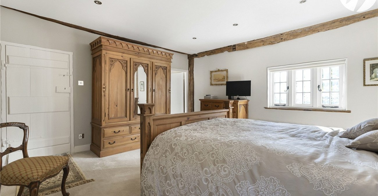 2 bedroom house for sale in Swanley Village | Robinson Jackson