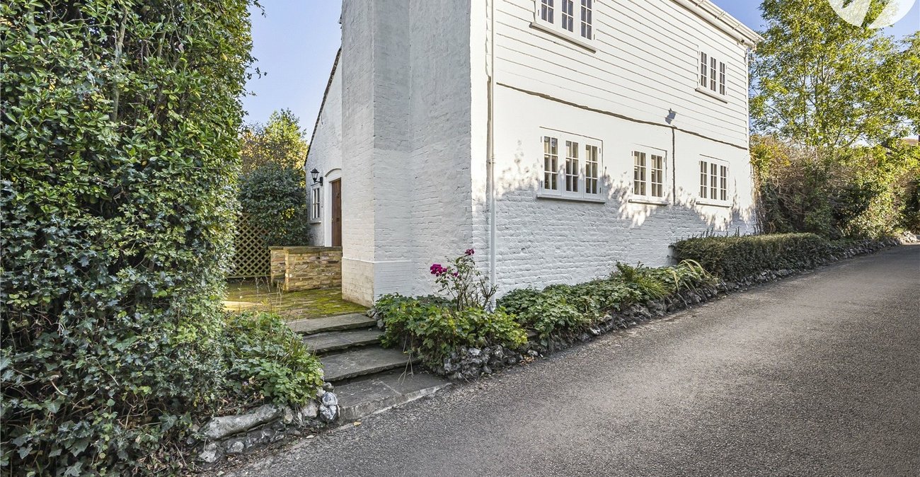 2 bedroom house for sale in Swanley Village | Robinson Jackson