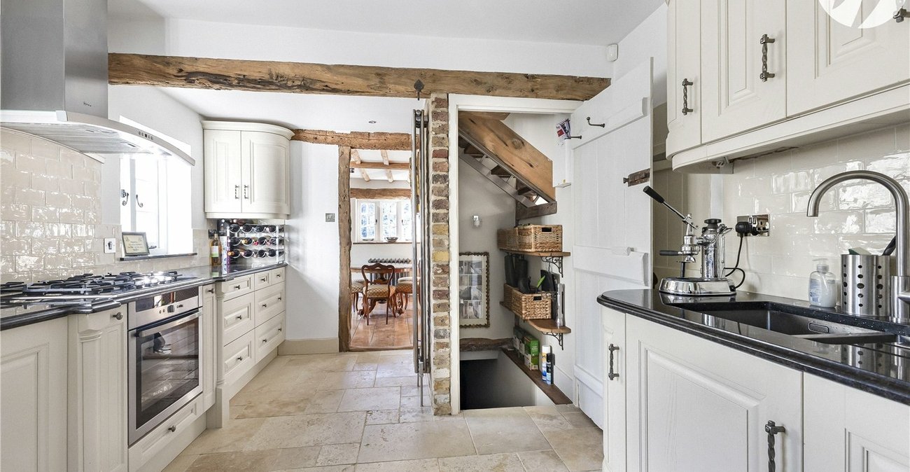 2 bedroom house for sale in Swanley Village | Robinson Jackson