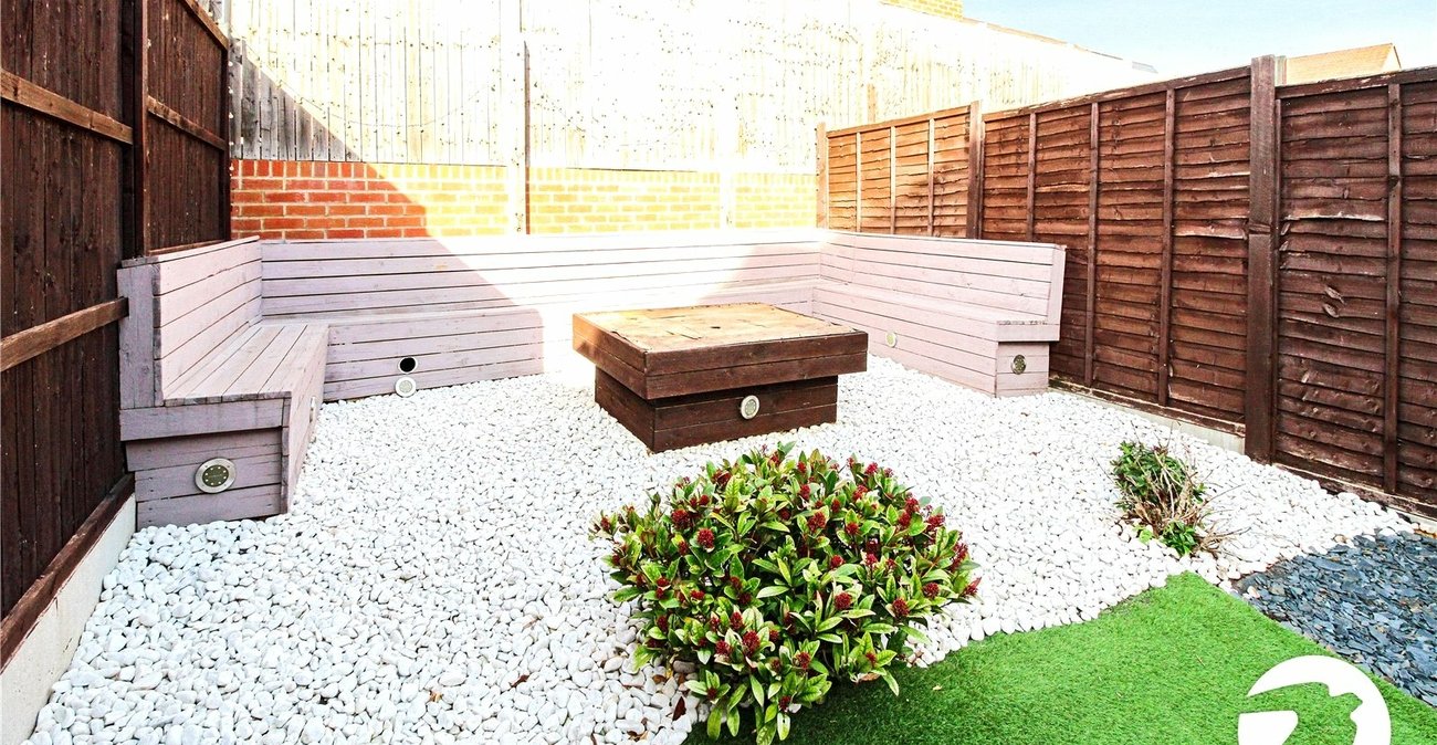 2 bedroom house for sale in Castle Hill | Robinson Jackson