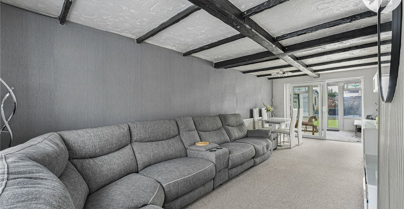 3 bedroom house for sale in Swanscombe | Robinson Jackson