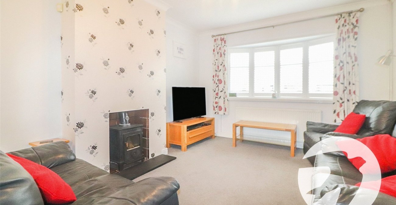 4 bedroom house for sale in Erith (Bexleyheath Borders) | Robinson Jackson