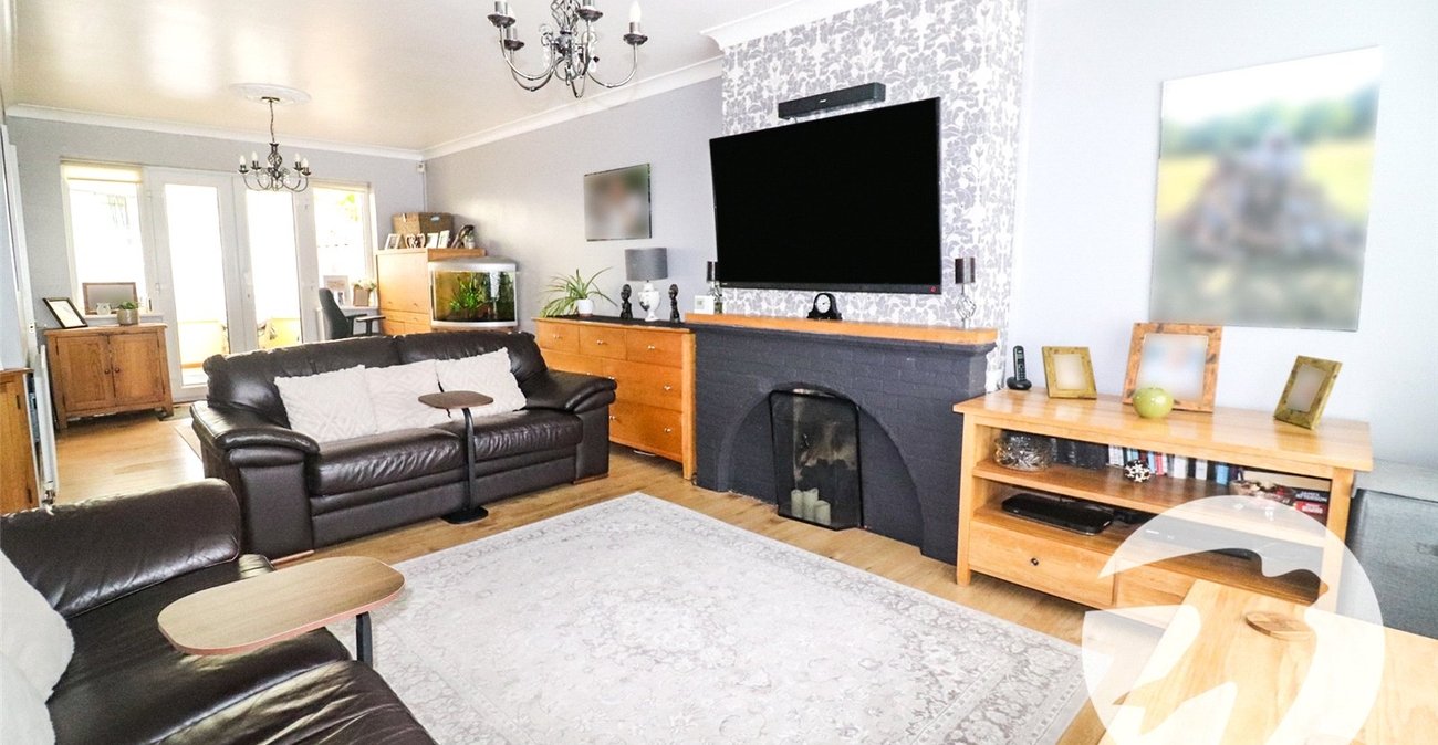 4 bedroom house for sale in Erith (Bexleyheath Borders) | Robinson Jackson