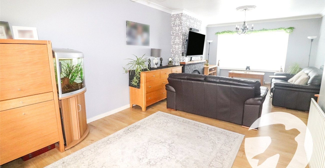 4 bedroom house for sale in Erith (Bexleyheath Borders) | Robinson Jackson