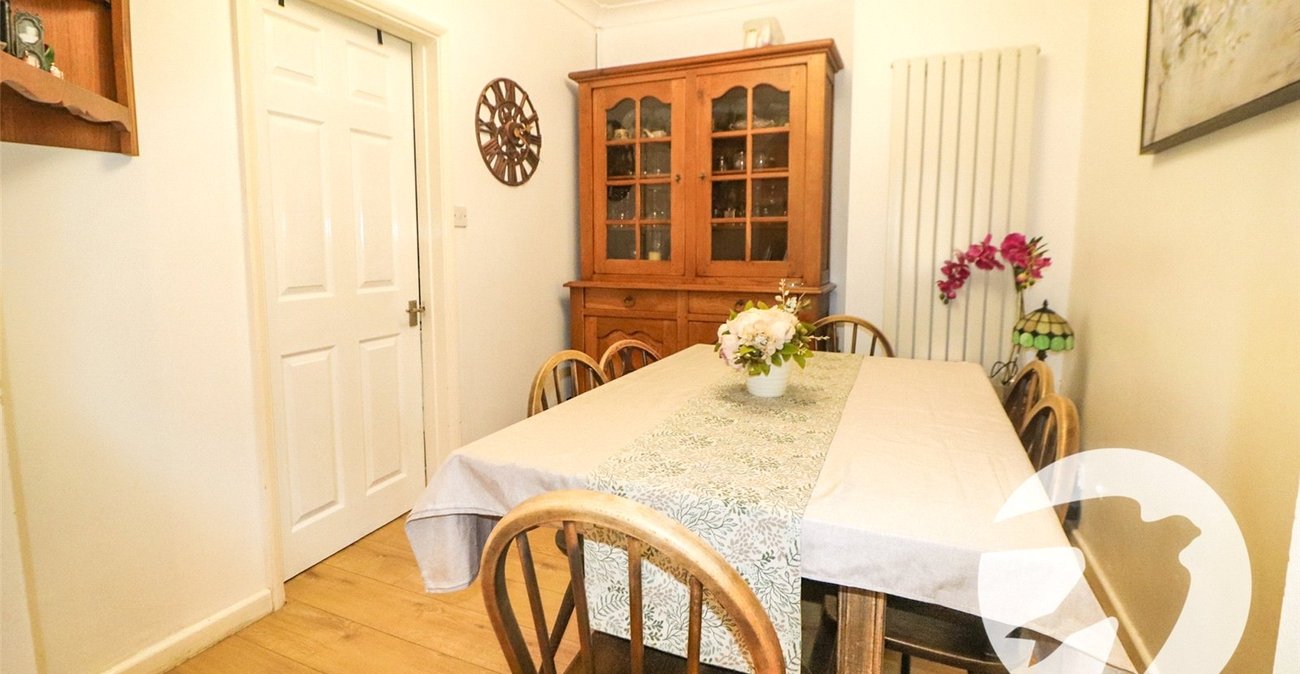 4 bedroom house for sale in Erith | Robinson Jackson