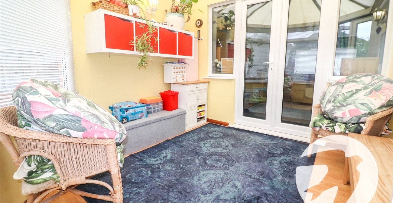 4 bedroom house for sale in Erith | Robinson Jackson