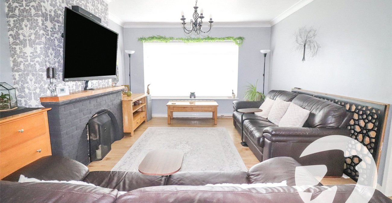 4 bedroom house for sale in Erith | Robinson Jackson