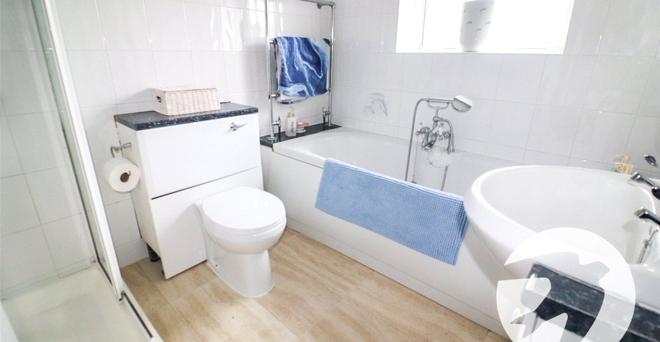 4 bedroom house for sale in Erith | Robinson Jackson