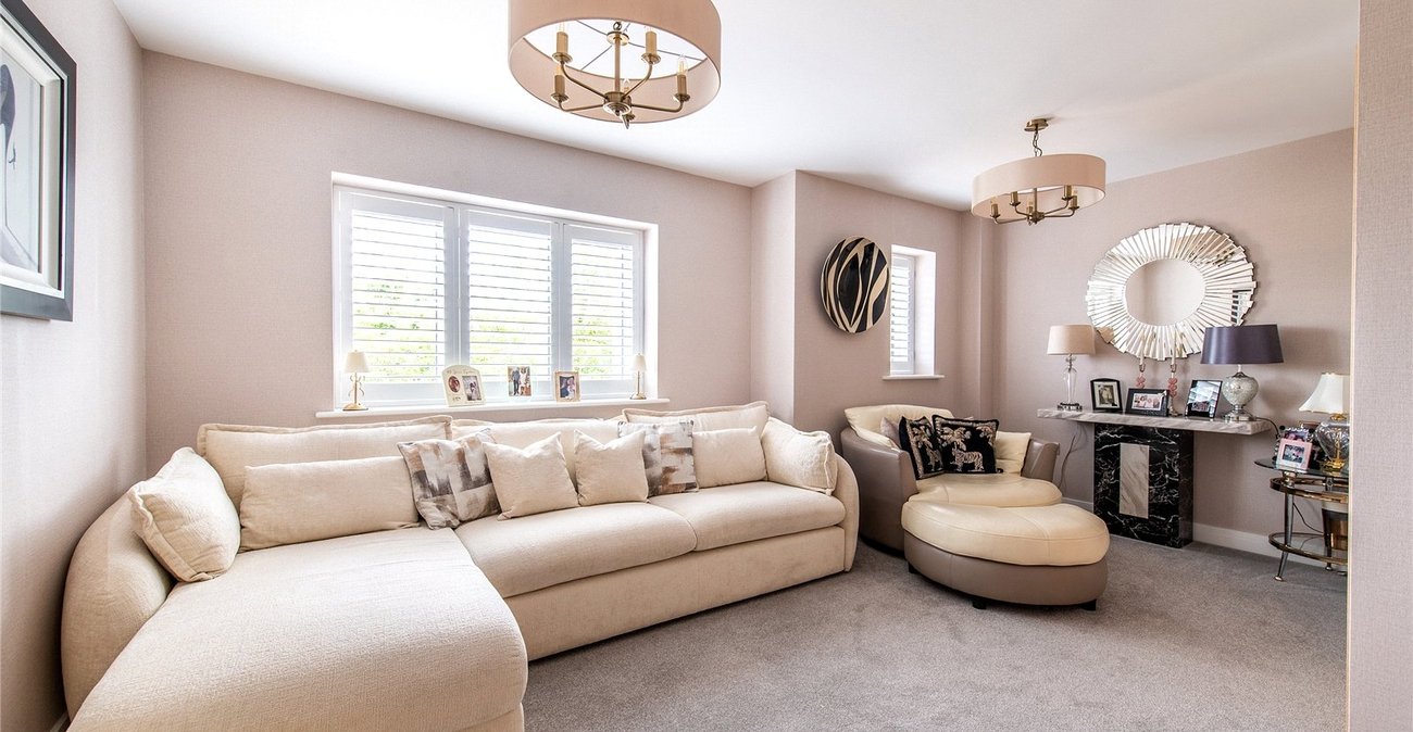 4 bedroom property for sale in Lordswood | Robinson Michael & Jackson