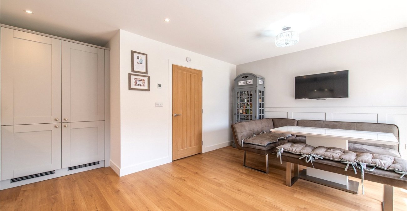 4 bedroom property for sale in Lordswood | Robinson Michael & Jackson