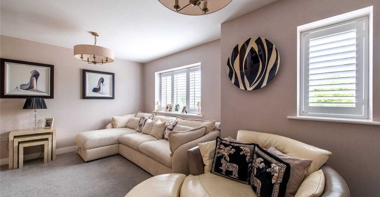 4 bedroom property for sale in Lordswood | Robinson Michael & Jackson