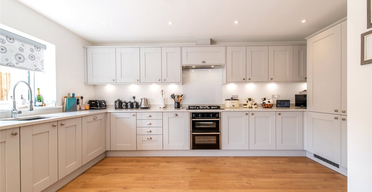 4 bedroom property for sale in Lordswood | Robinson Michael & Jackson