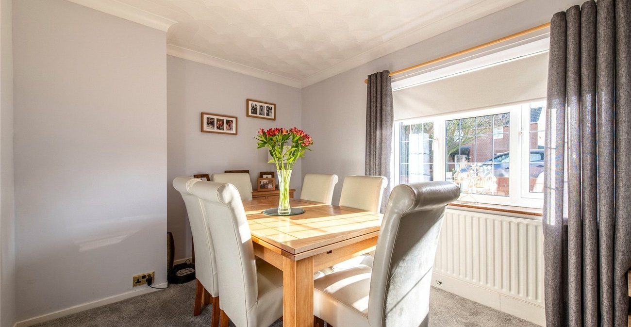 3 bedroom house for sale in Cliffe | Robinson Michael & Jackson