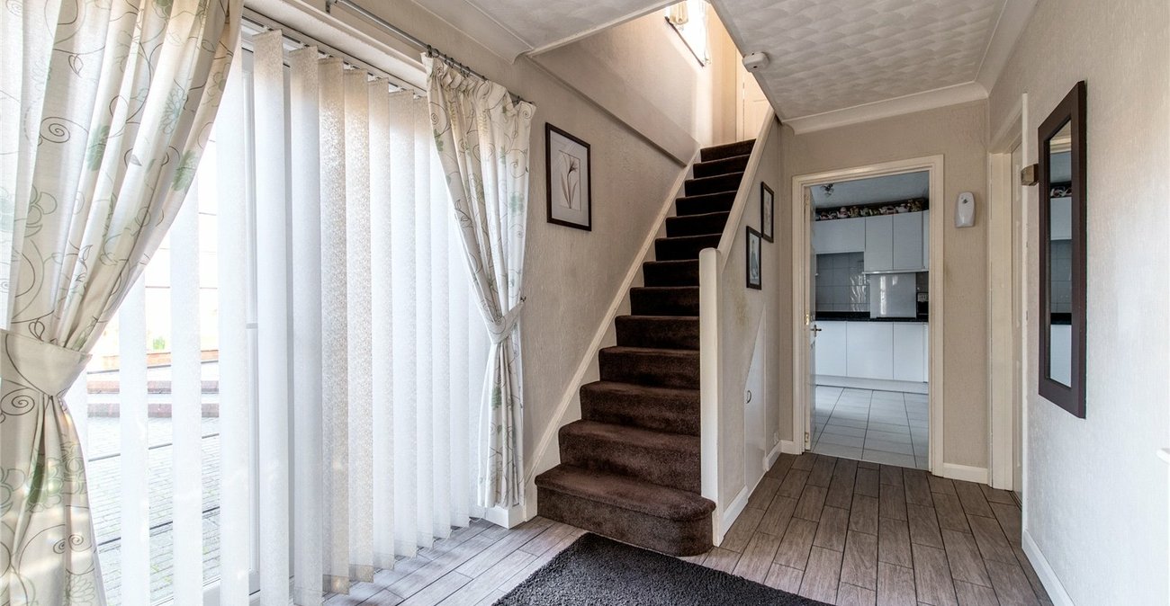 3 bedroom house for sale in Cliffe | Robinson Michael & Jackson