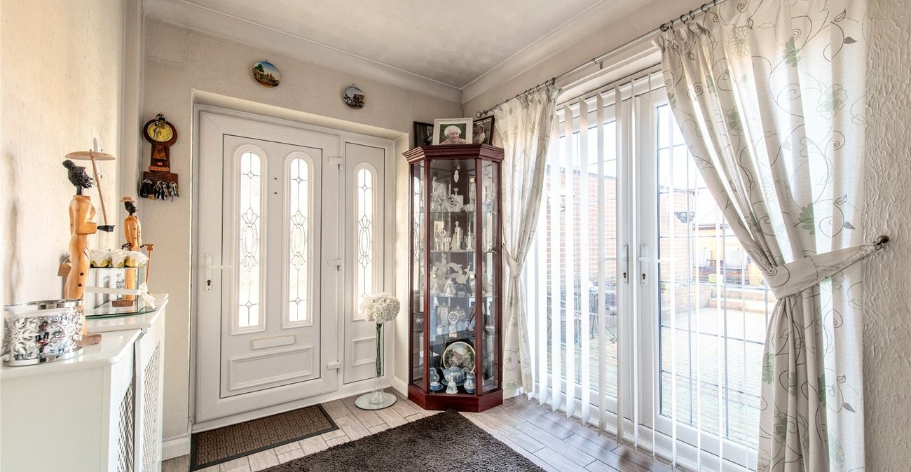 3 bedroom house for sale in Cliffe | Robinson Michael & Jackson