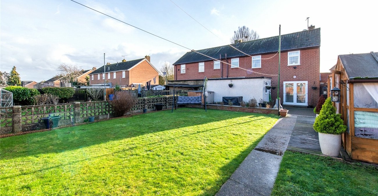 3 bedroom house for sale in Cliffe | Robinson Michael & Jackson