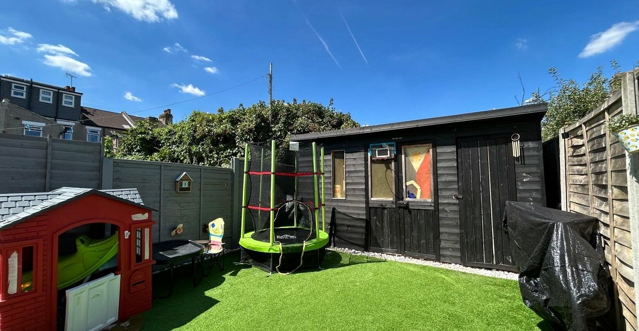 3 bedroom house for sale in Plumstead | Robinson Jackson