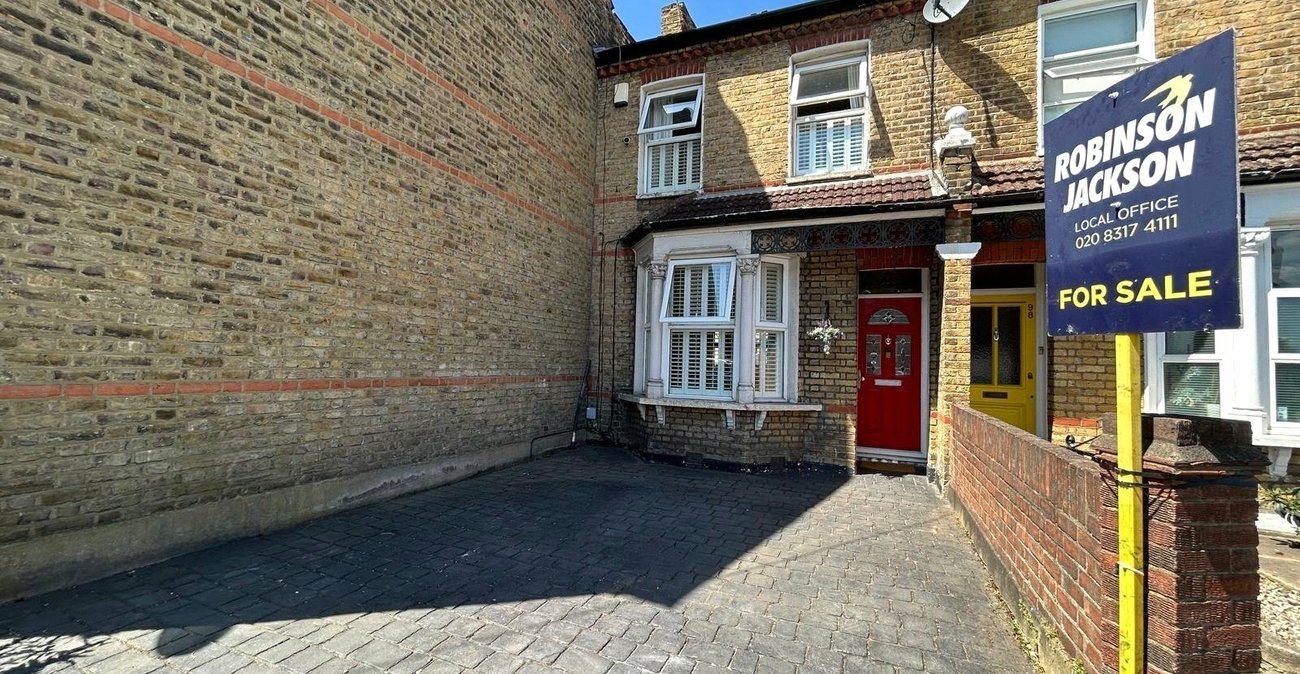 3 bedroom house for sale in Plumstead | Robinson Jackson