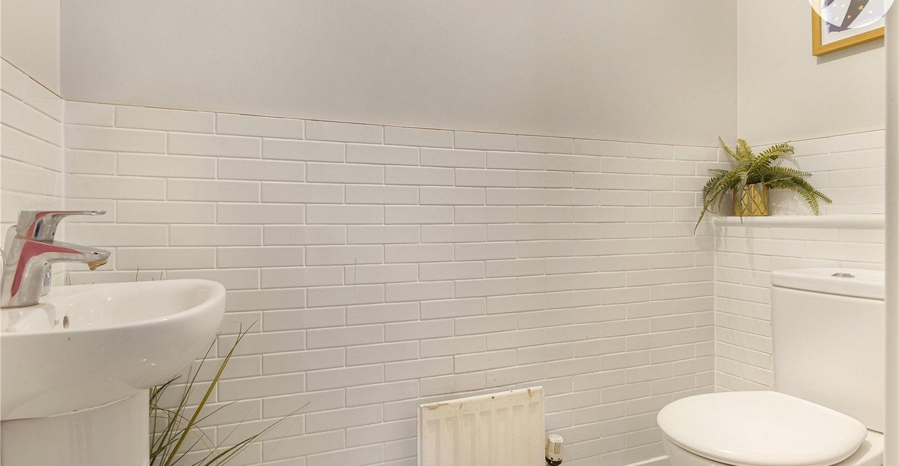 3 bedroom house for sale in Wainscott | Robinson Michael & Jackson