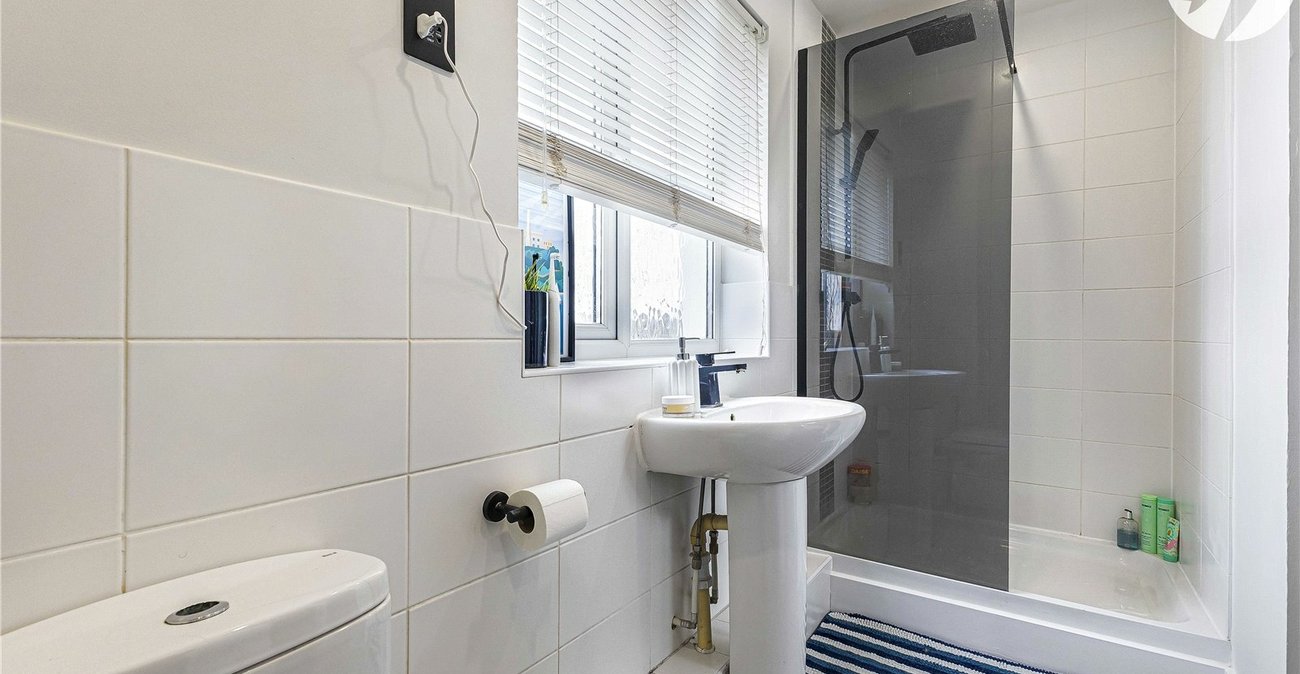 3 bedroom house for sale in Wainscott | Robinson Michael & Jackson