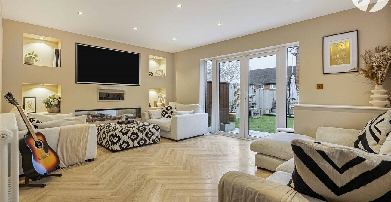 3 bedroom house for sale in Wainscott | Robinson Michael & Jackson