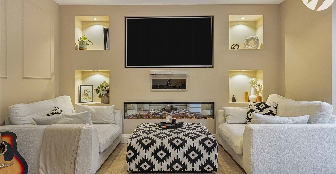 3 bedroom house for sale in Wainscott | Robinson Michael & Jackson