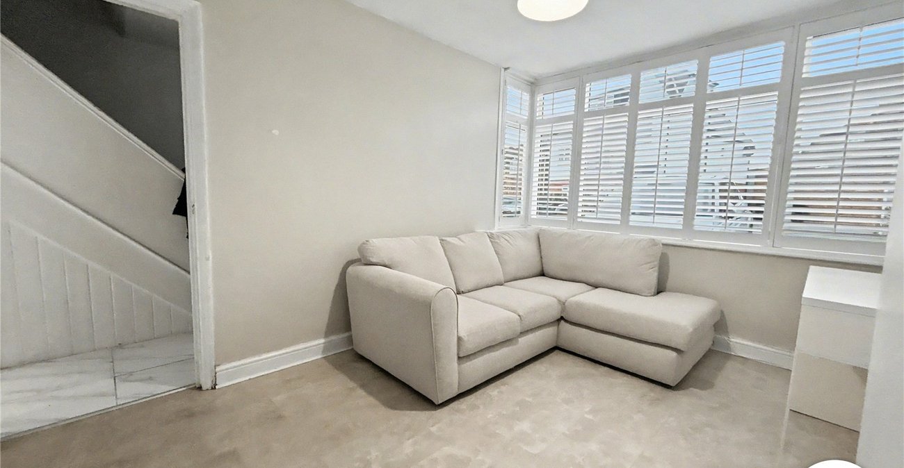 4 bedroom house for sale in Sidcup | Robinson Jackson