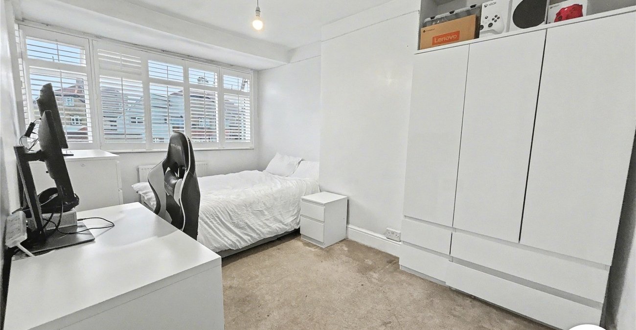 4 bedroom house for sale in Sidcup | Robinson Jackson