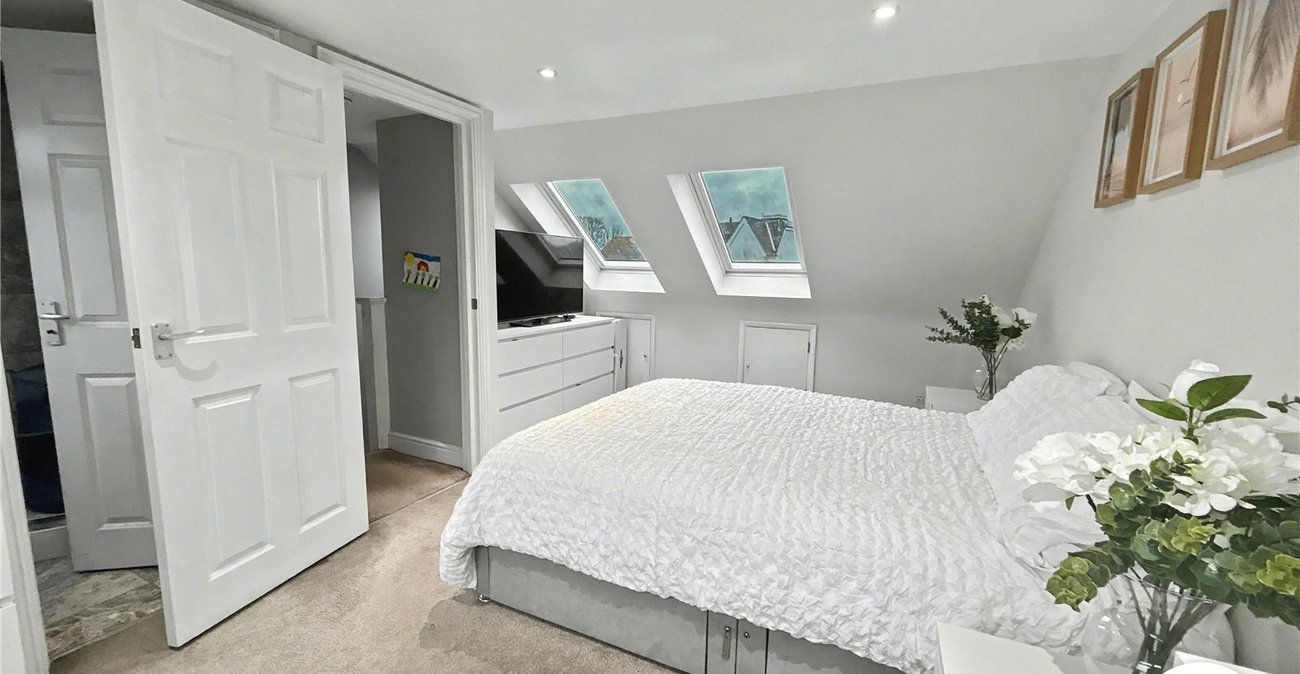 4 bedroom house for sale in Sidcup | Robinson Jackson