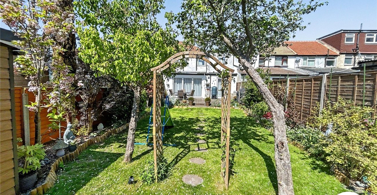 5 bedroom house for sale in Sidcup | Robinson Jackson