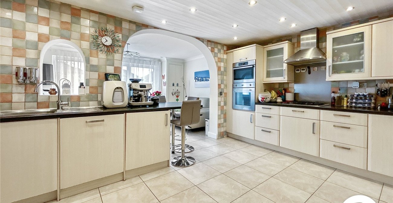 5 bedroom house for sale in Sidcup | Robinson Jackson