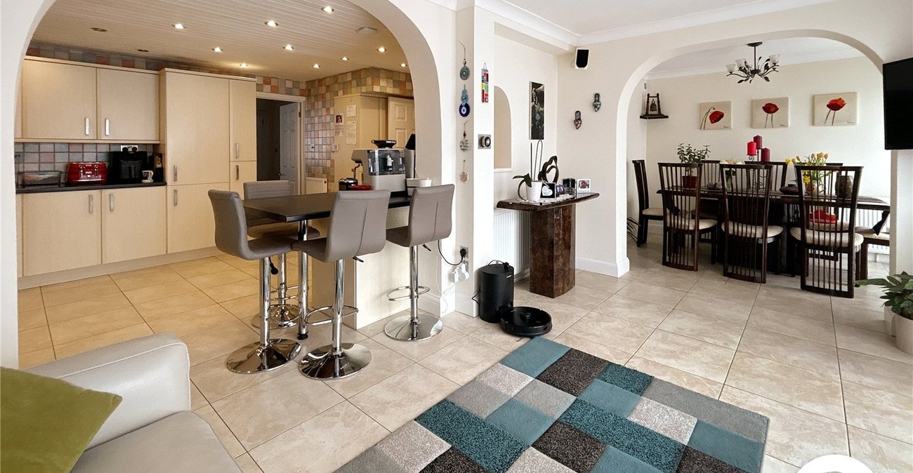 5 bedroom house for sale in Sidcup | Robinson Jackson