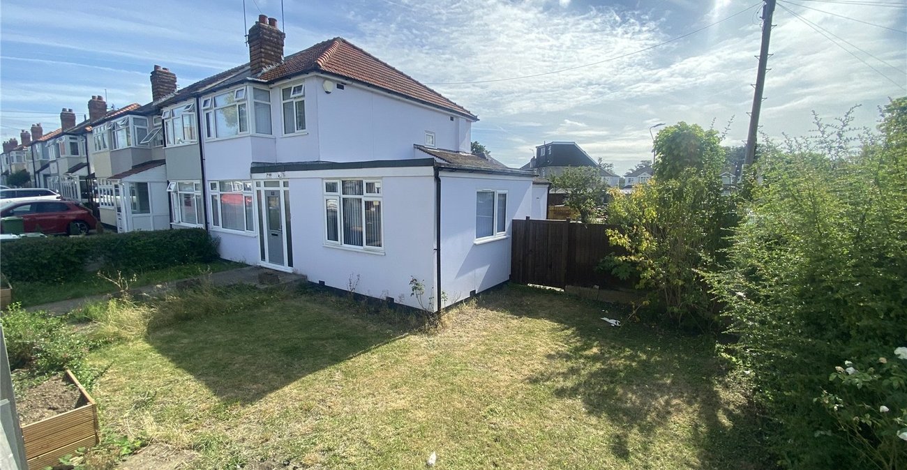 3 bedroom house for sale in Sidcup | Robinson Jackson